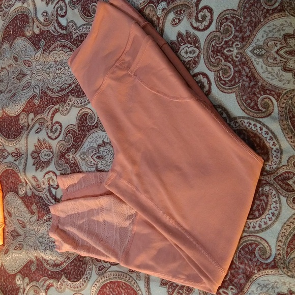 Size M Victoria's Secret Pink leggings - Picture 10 of 16